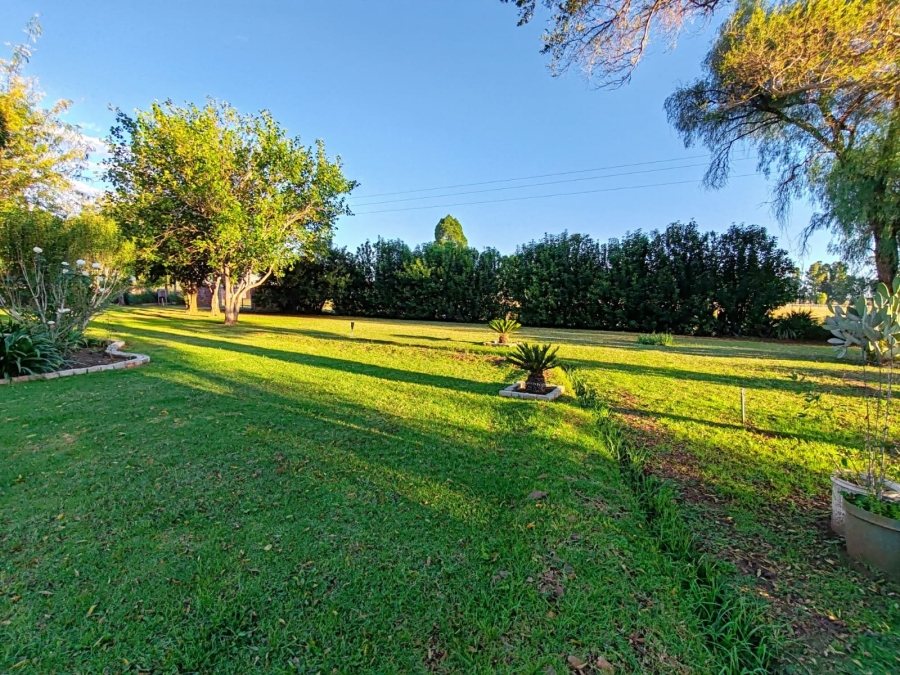 3 Bedroom Property for Sale in Wilgeboom A H North West